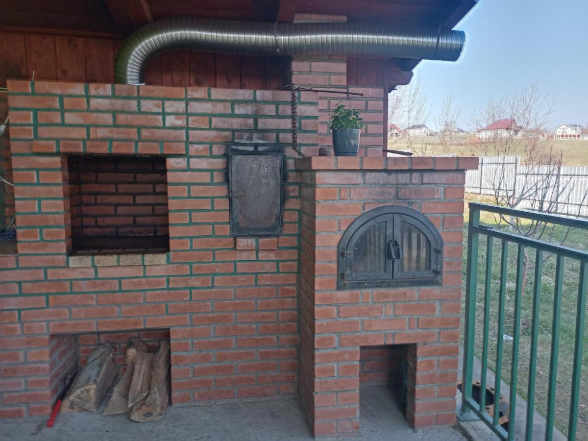 La Capra Vecinului Villa Oglinzi Exterior photo